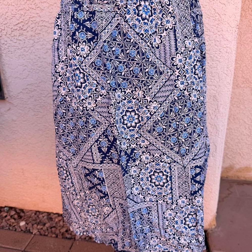 CJ Banks blue floral midi skirt with elastic waist - Picture 1 of 7